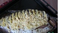 лещ с дольками лимона