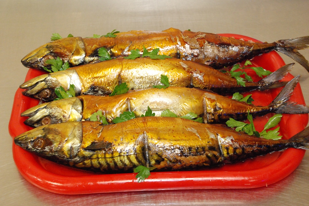 скумбрия горячего копчения скумбрия горячего копчения
